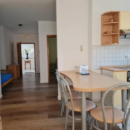 Apartament Mali San *