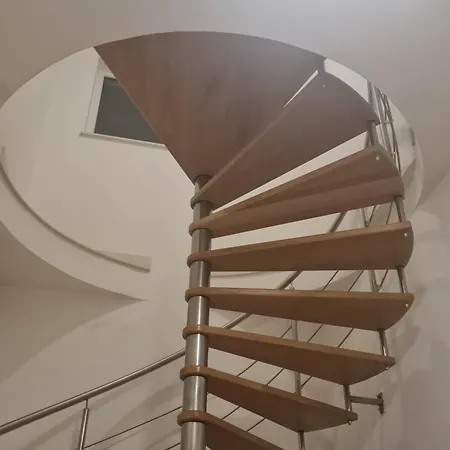 Mali San * تروغير