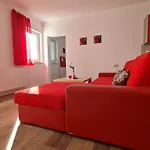 Apartment Mali San *
