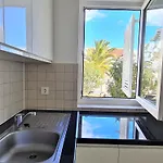 Apartment Mali San *