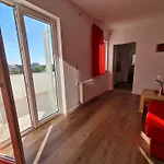 Apartment Mali San
